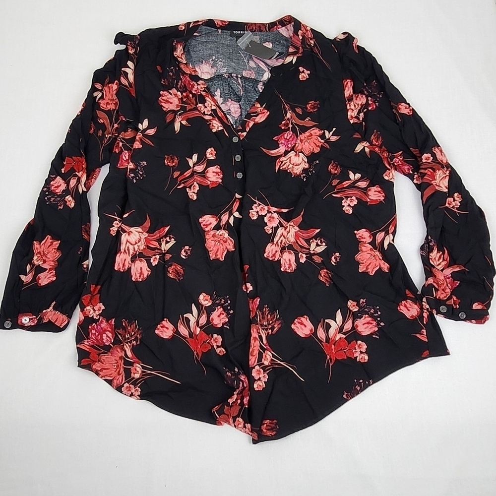 Torrid Black Challis Ruffle Trim Pullover Top/ Floral Print Flowy Blouse - Picture 3 of 10